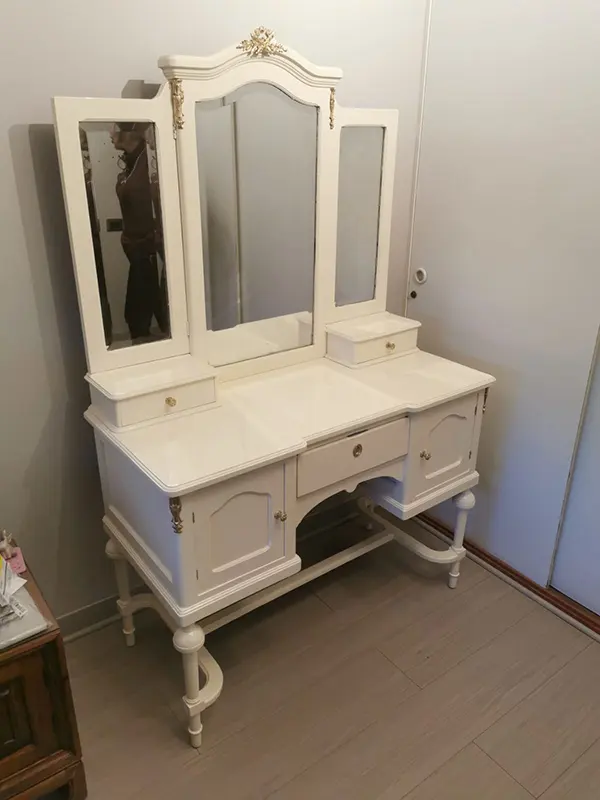 Lacado Muebles La Reina